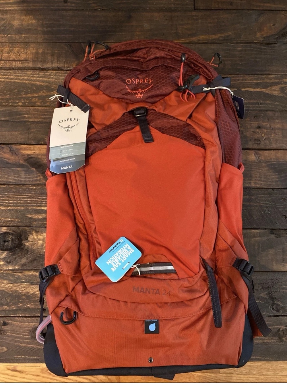 Osprey Manta 24L Hydration Backpack with Bladder Oak Leaf Orange New